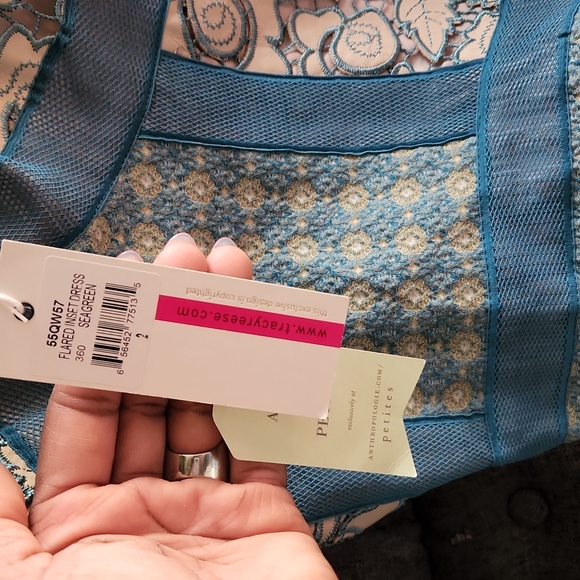 Dress - Picture 3 of 3